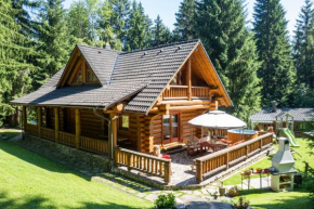 Chata Marína a Matej Kubínska hoľa Dolný Kubín
